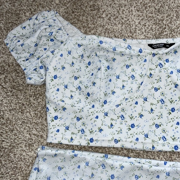 2 piece plus size set - Picture 2 of 2